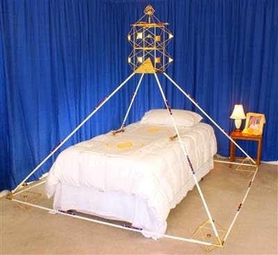 Пирамида за Медитация - 7-Подножието Кристална Пирамидални Система за Медитация Възнесение в Слънчев Кръста